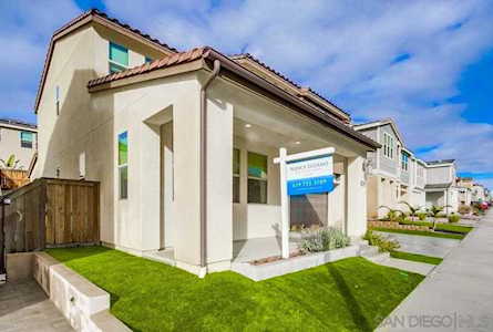 1035 Calle Deceo Chula Vista, CA 91913
