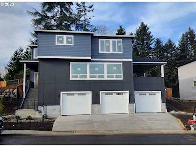 10706 NW 15th PL Vancouver, WA 98685