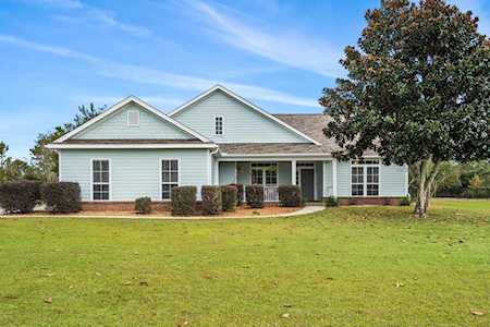 390 W Club House Drive Freeport, FL 32439
