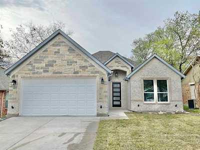 8107 Gibbs Drive White Settlement, TX 76108