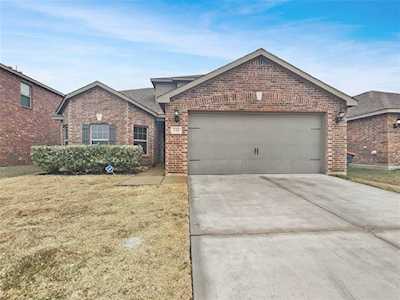 132 Collin Street Anna, TX 75409