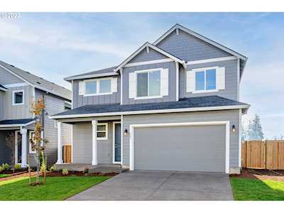 243 W 18th ST Lafayette, OR 97127