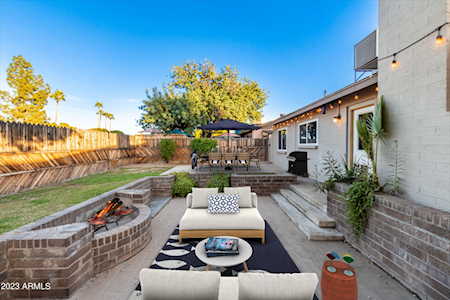 838 W Santa Cruz Drive Tempe, AZ 85282
