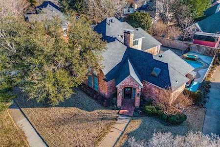 523 Cooper Street Grand Prairie, TX 75052
