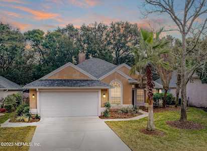 2818 Robert Oliver AVE Fernandina Beach, FL 32034