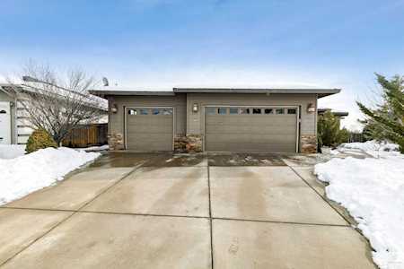 1027 Ridgeview Ct. Carson City, NV 89705