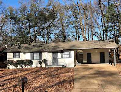 4902 Lochinvar Rd Memphis, TN 38116