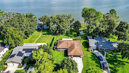 4102 Lake Marianna Dr Winter Haven, FL 33881