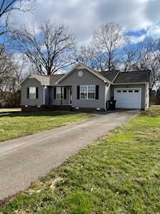 909 David Dr Columbia, TN 38401