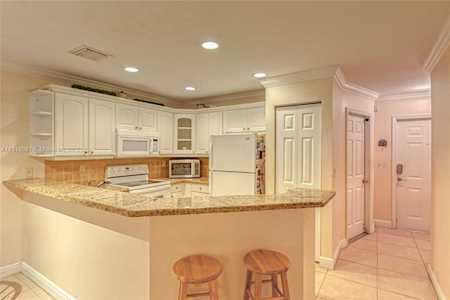 1534 NW 45th St Deerfield Beach, FL 33064