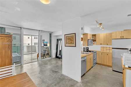 1200 West Ave #819 Miami Beach, FL 33139