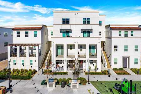 2030 Mindoro Lane #4 Chula Vista, CA 91915