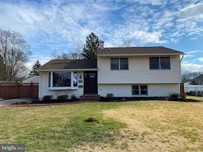 740 Dartmouth Dr Wenonah, NJ 08090