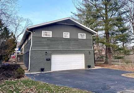 650 Green Briar Ln Lake Forest, IL 60045