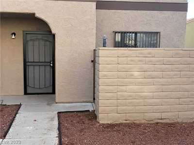 4300 N Lamont St #294 Las Vegas, NV 89115
