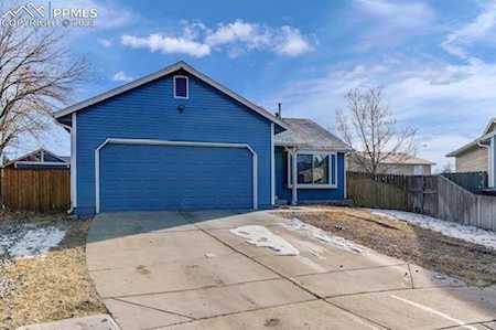 4335 Bowman Court Colorado Springs, CO 80916