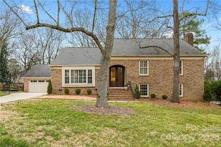 2331 Valencia Terrace Charlotte, NC 28226