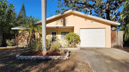 135 Tucker St Safety Harbor, FL 34695