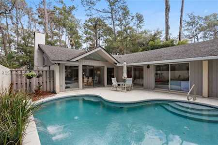 30 Deer Run Ln Hilton Head Island, SC 29928