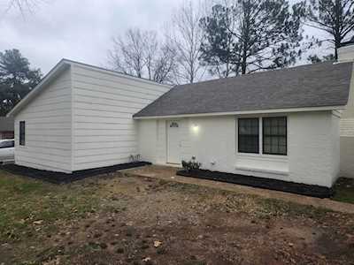 4222 Park Forest Dr Memphis, TN 38141