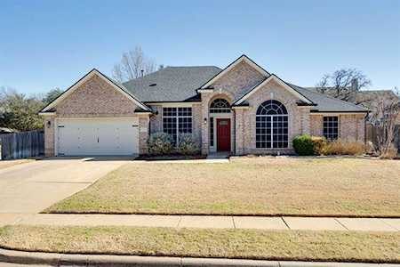 2722 View Meadow Drive Grapevine, TX 76051