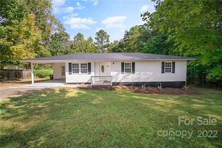 228 Mckendree Rd Mooresville, NC 28117