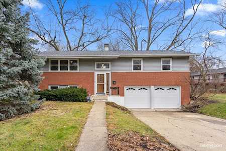 133 S Winston Dr Palatine, IL 60074