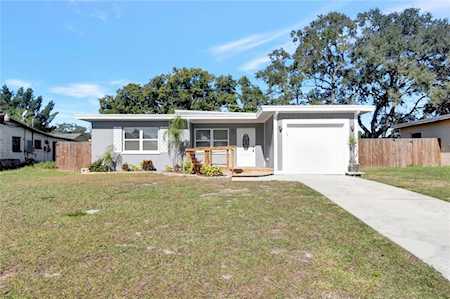 10455 51st TERRACE N St. Petersburg, FL 33708