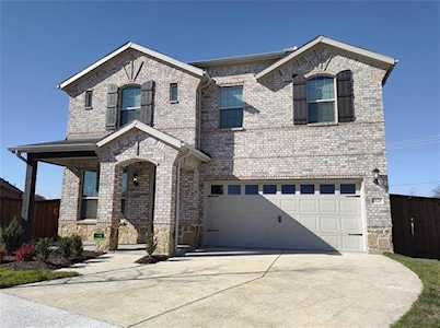 7425 BRONCO Bluff Sachse, TX 75048