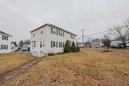 57 Morton St Manchester, NH 03104