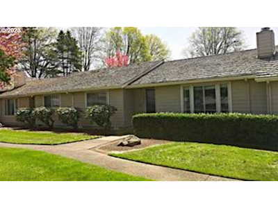 9264 SW Wilshire ST Portland, OR 97225