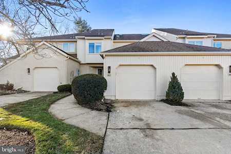 1607 Chanticleer Dr Cherry Hill, NJ 08003