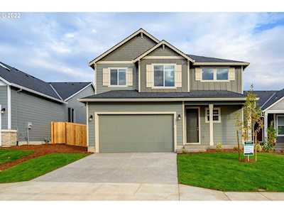 224 W 18th ST Lafayette, OR 97127