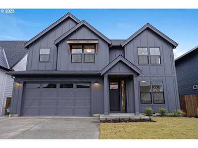 232 N 22nd CT Ridgefield, WA 98642
