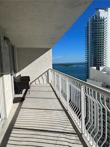 1200 Brickell Bay Dr #3219 Miami, FL 33131