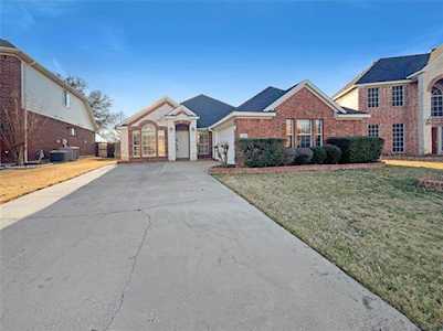 7721 Stansfield Drive Fort Worth, TX 76137