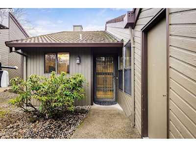 13830 NW 10th CT #D Vancouver, WA 98685