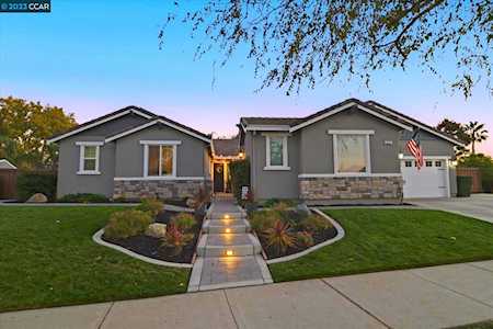 623 Mission Fields Ln Brentwood, CA 94513