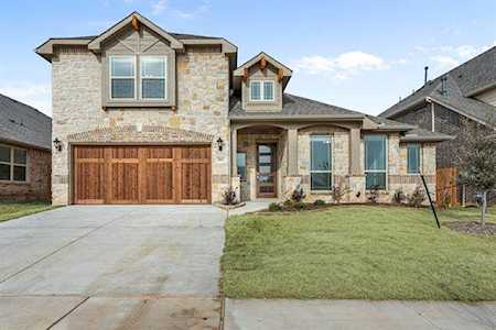 2812 Richard Street Burleson, TX 76028