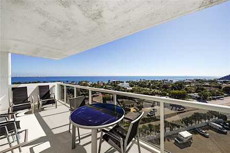 2715 N Ocean Blvd #10C Fort Lauderdale, FL 33308