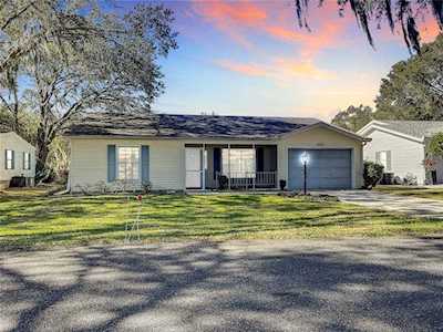 25621 Oak ALLEY Leesburg, FL 34748
