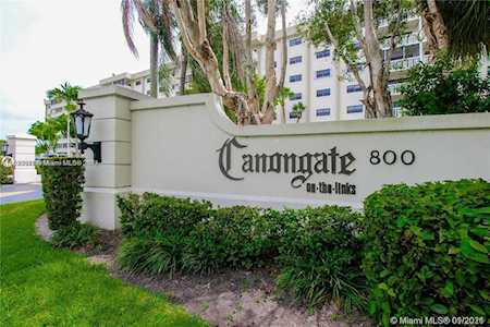 800 NE 195th St #413 Miami, FL 33179