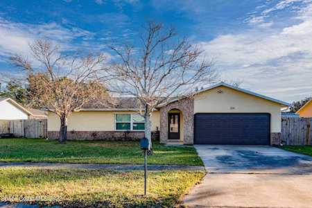 306 Cinnamon Lake Circle Melbourne, FL 32901