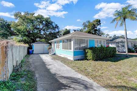 306 N Highland Ave Clearwater, FL 33755