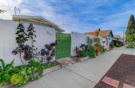 312 W 15th St National City, CA 91950
