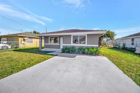 1315 NW 5th Ave Florida City, FL 33034
