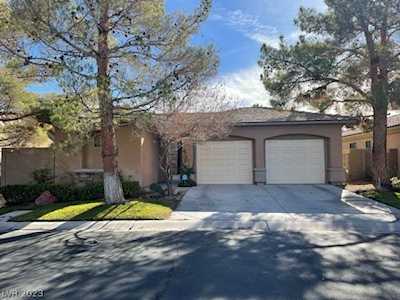 11 Chatmoss Rd Henderson, NV 89052