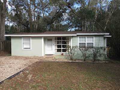 1616 Pepper Dr Tallahassee, FL 32304