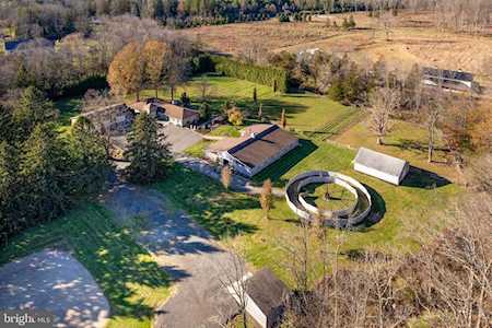 128 Lambertville Hopewell Rd Hopewell, NJ 08525