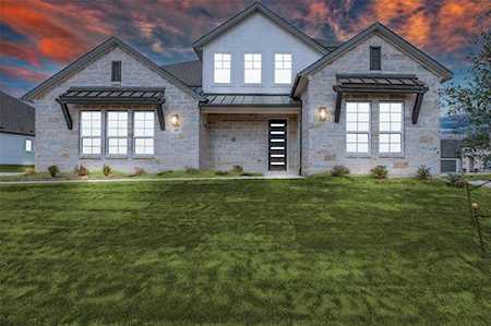 315 Glen Innes Drive Argyle, TX 76226
